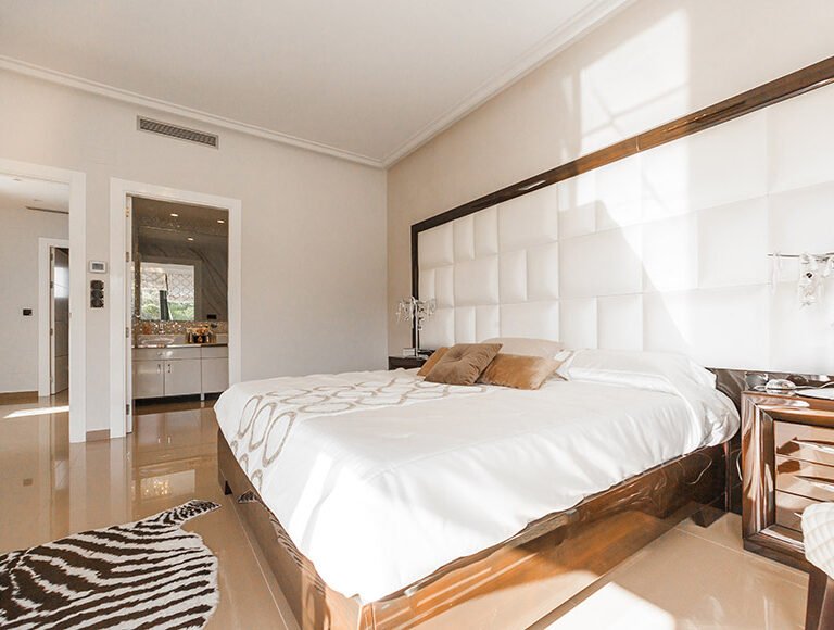 🏷️ One-Bedroom Deluxe
